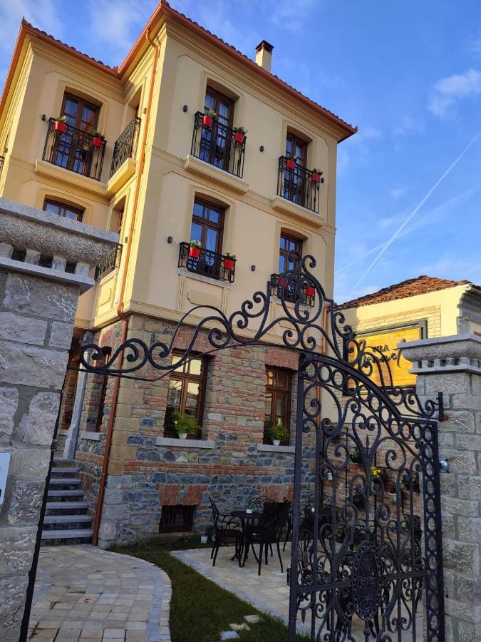 Vila Sonnet Korcza Zewnętrze zdjęcie
